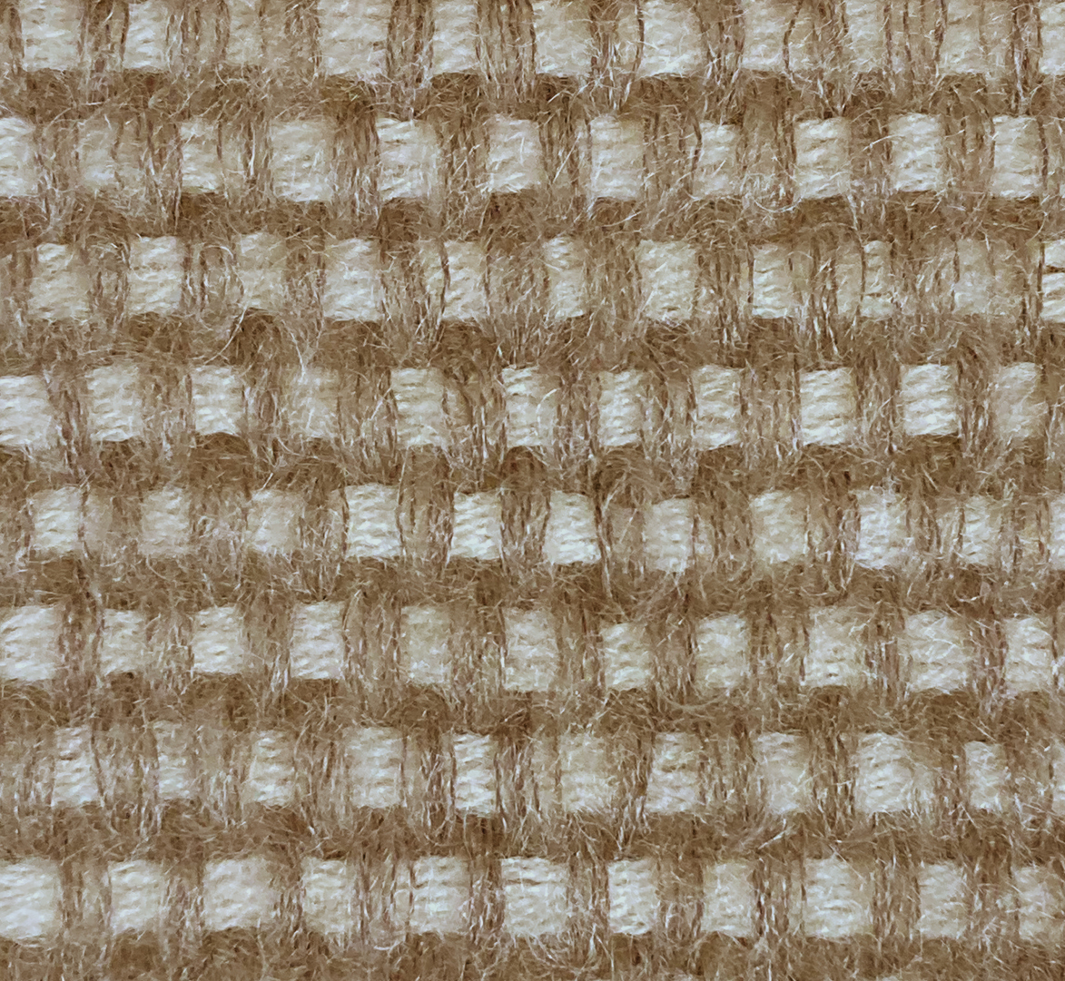 グレーブラウン