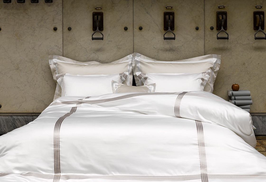 イタリア高級寝具　べローラ　ベッドスプレッド イタリア高級寝具べローラベッドスプレッド